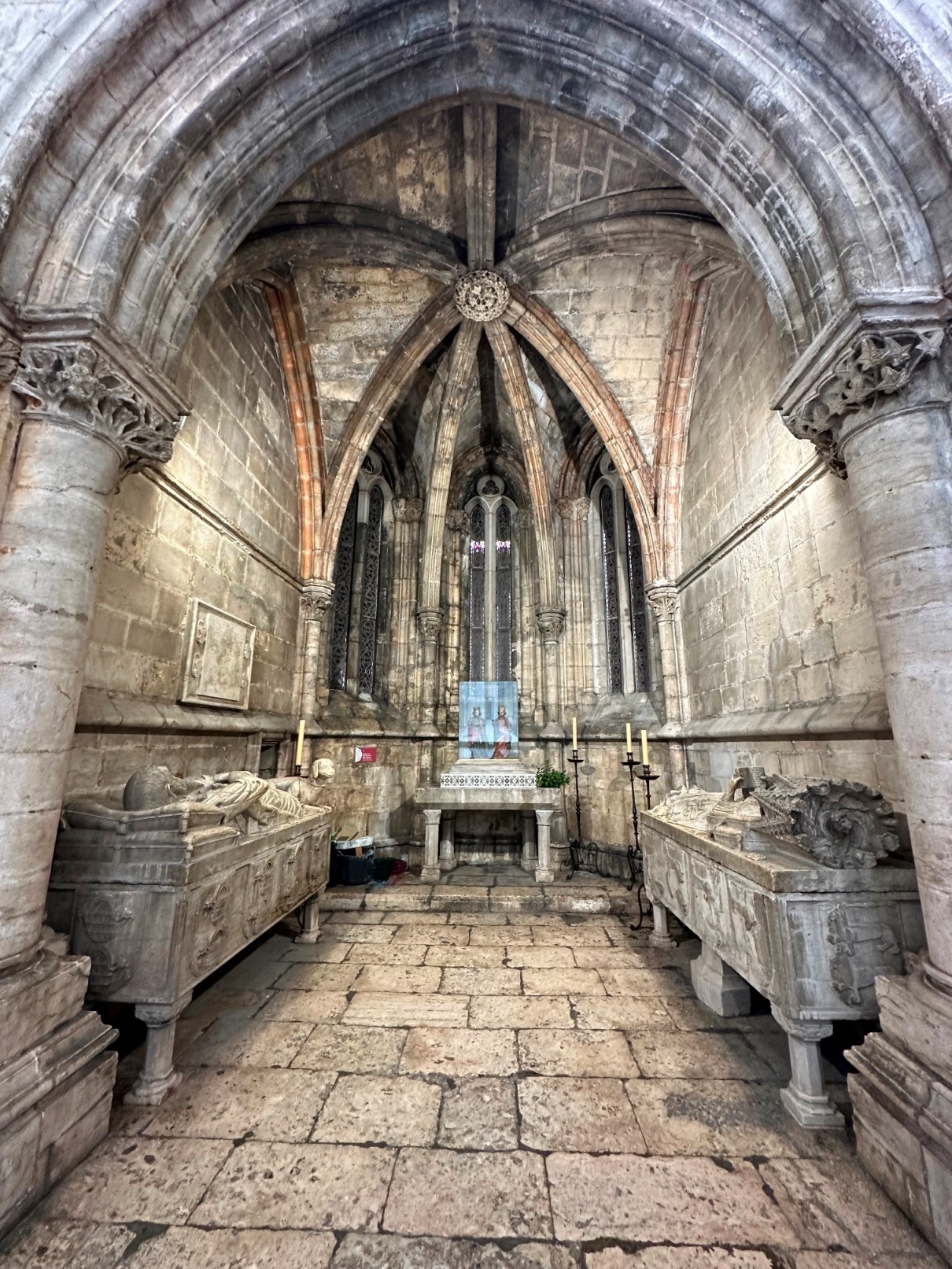 Capela de São Cosme e São Damião, Lisbon - 01.jpeg